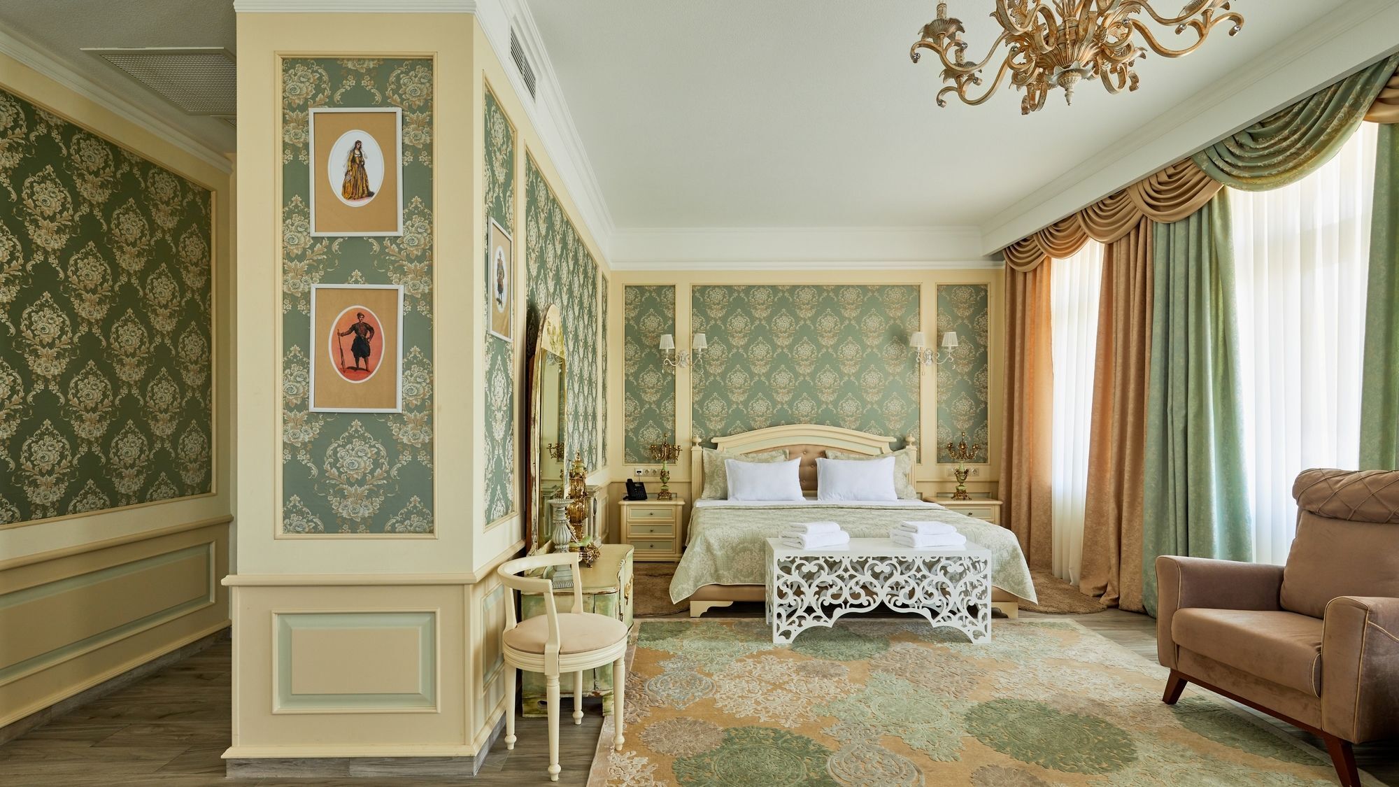 Hotel Aivani Old