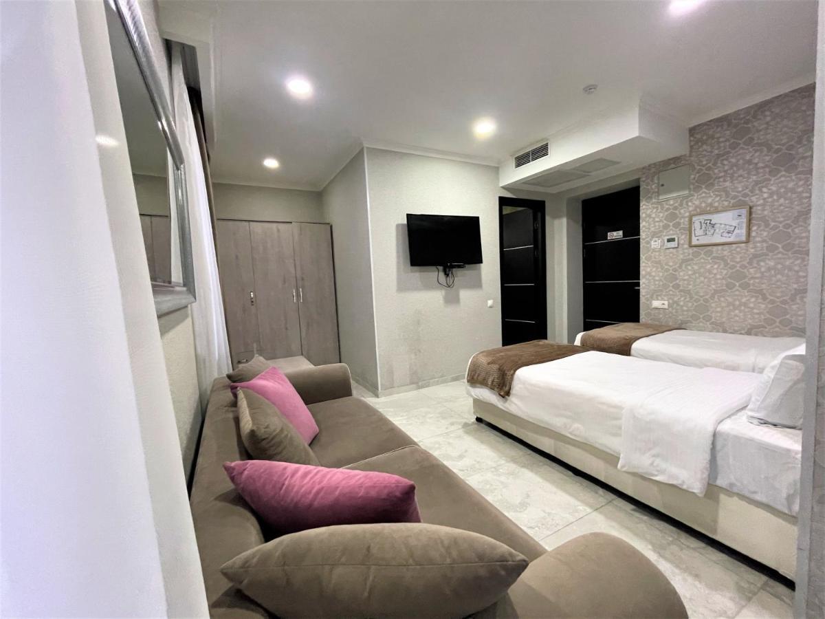Otel Aivani Old