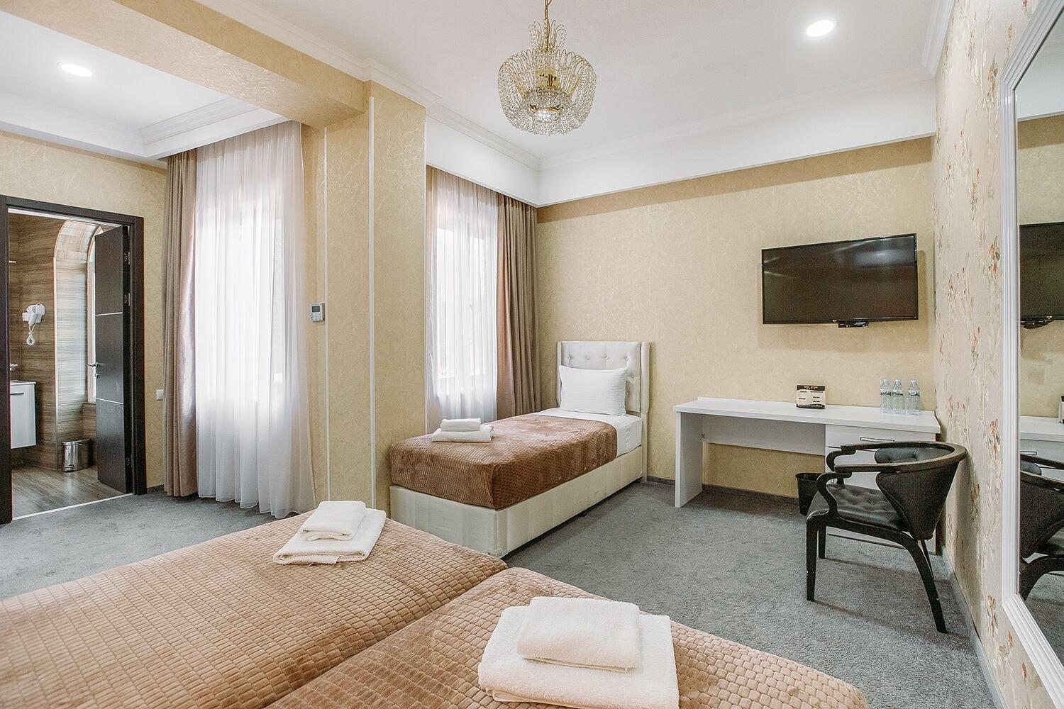 Aivani Old Hotel 4*